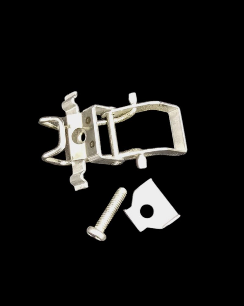 8lth metal clip