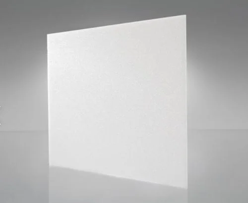 f81